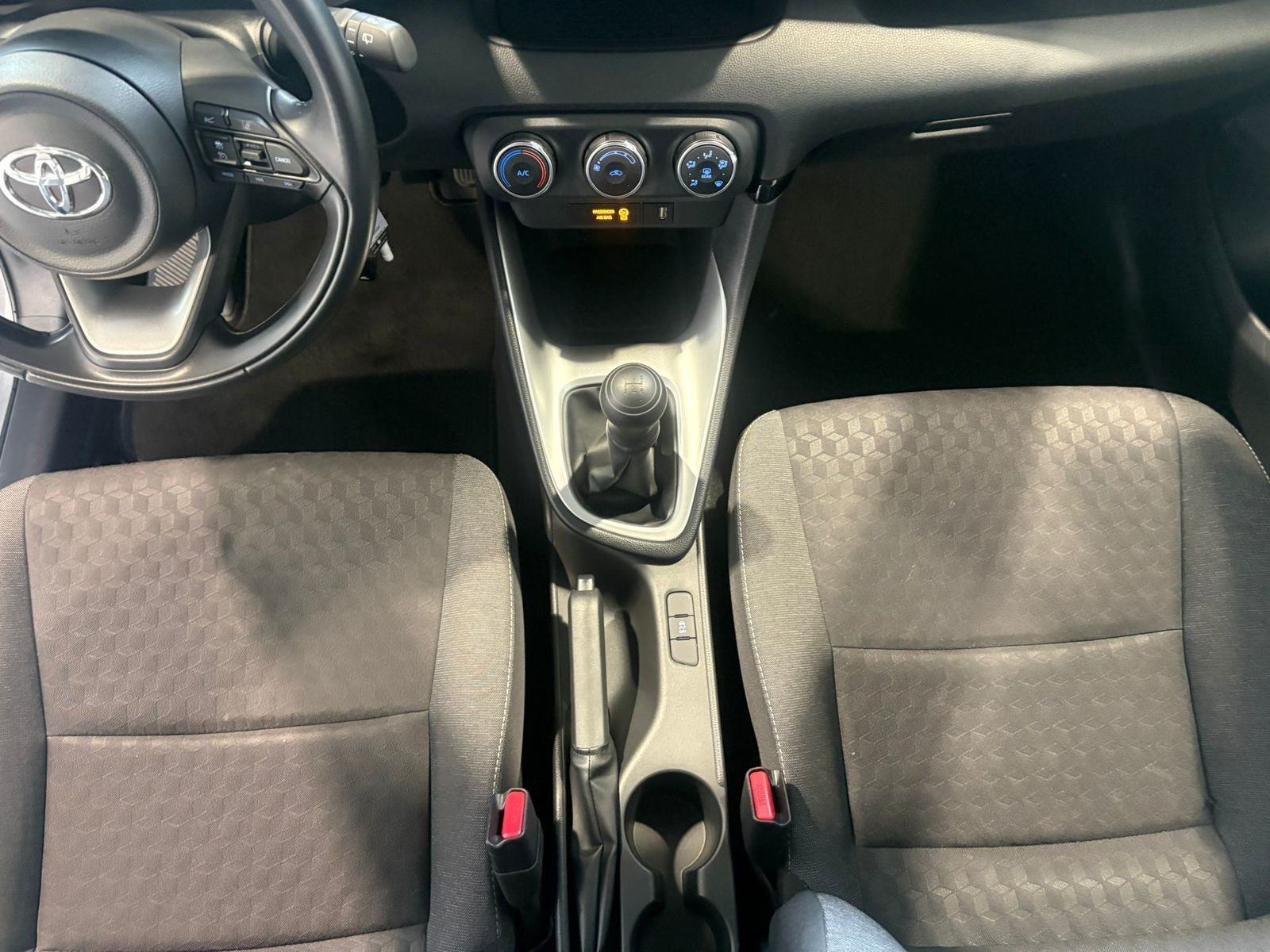 Toyota Yaris Limousine Yaris 1.0 Dual-VVTi Comfort (EURO 6d) #12