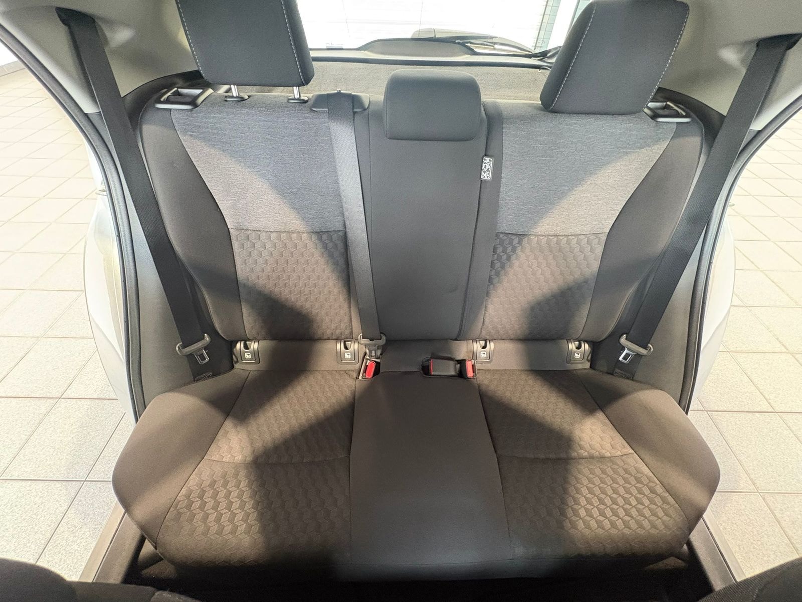 Toyota Yaris Limousine Yaris 1.0 Dual-VVTi Comfort (EURO 6d) #14