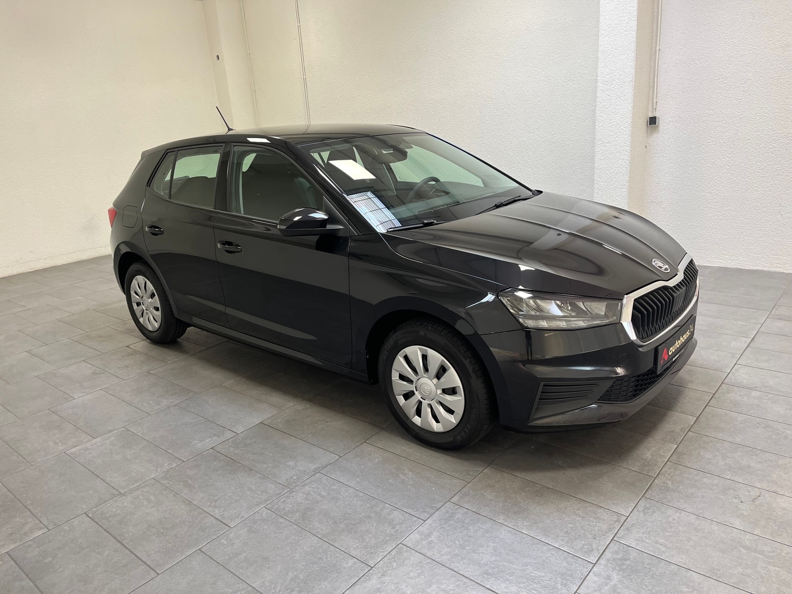 ŠKODA Fabia Limousine SKODA Fabia 1.0l MPI 48kW ACTIVE Schräghecklimousine #1