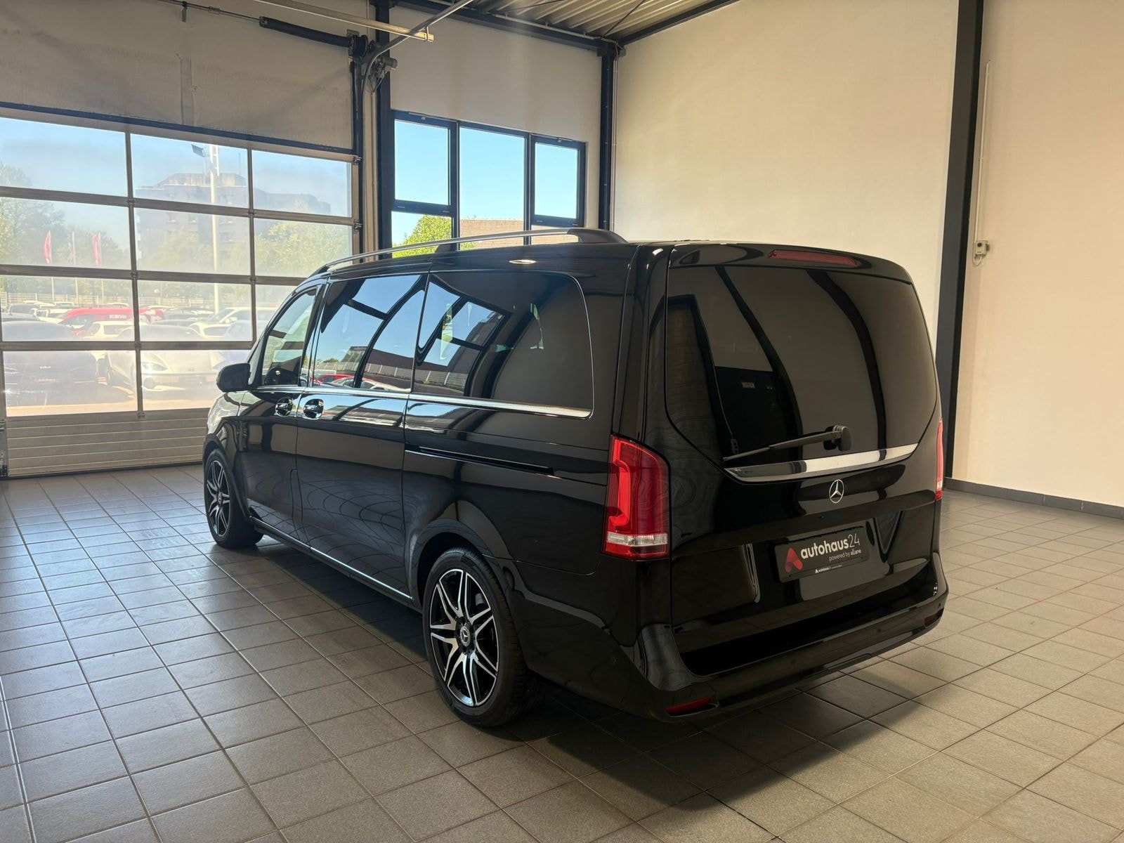 Mercedes Benz V-Klasse Van V 250 d Exclusive lang (EURO 6d) #4