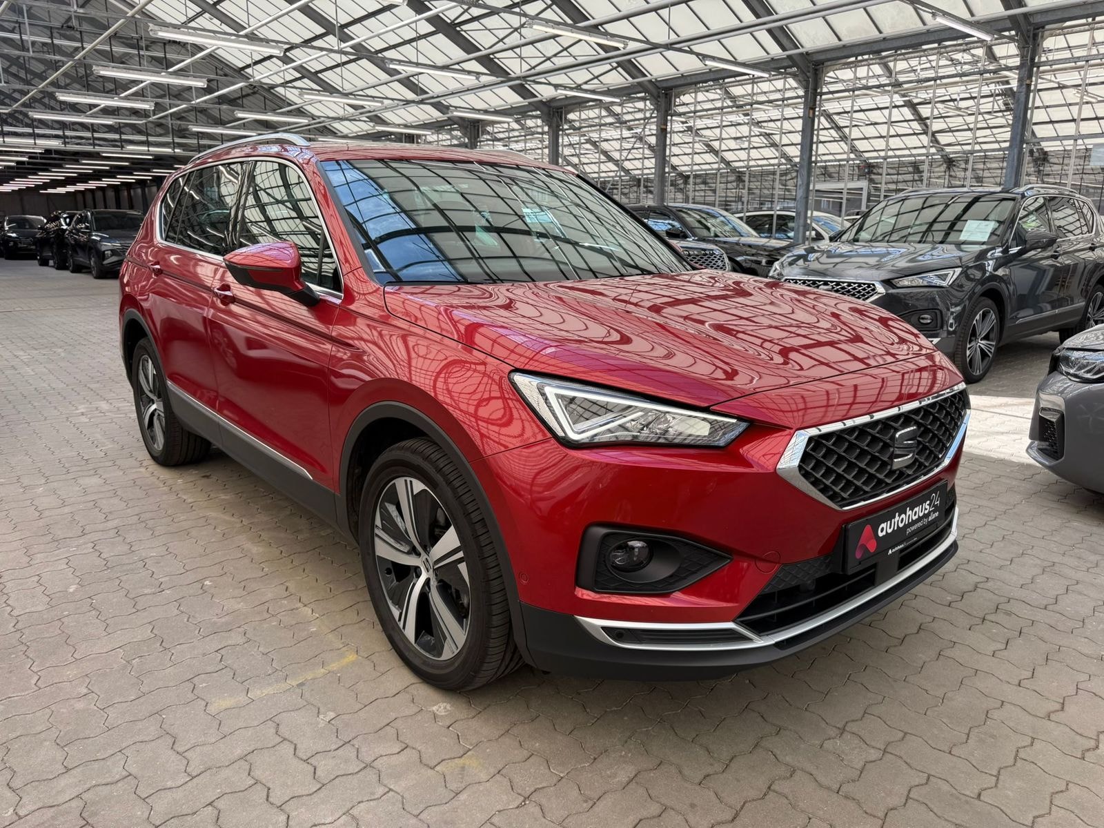 SEAT Tarraco SUV / Crossover / Geländewagen SEAT Tarraco 2.0 TDI 147kW Xcellence 4Drive DSG Sports Utility Vehicle #1