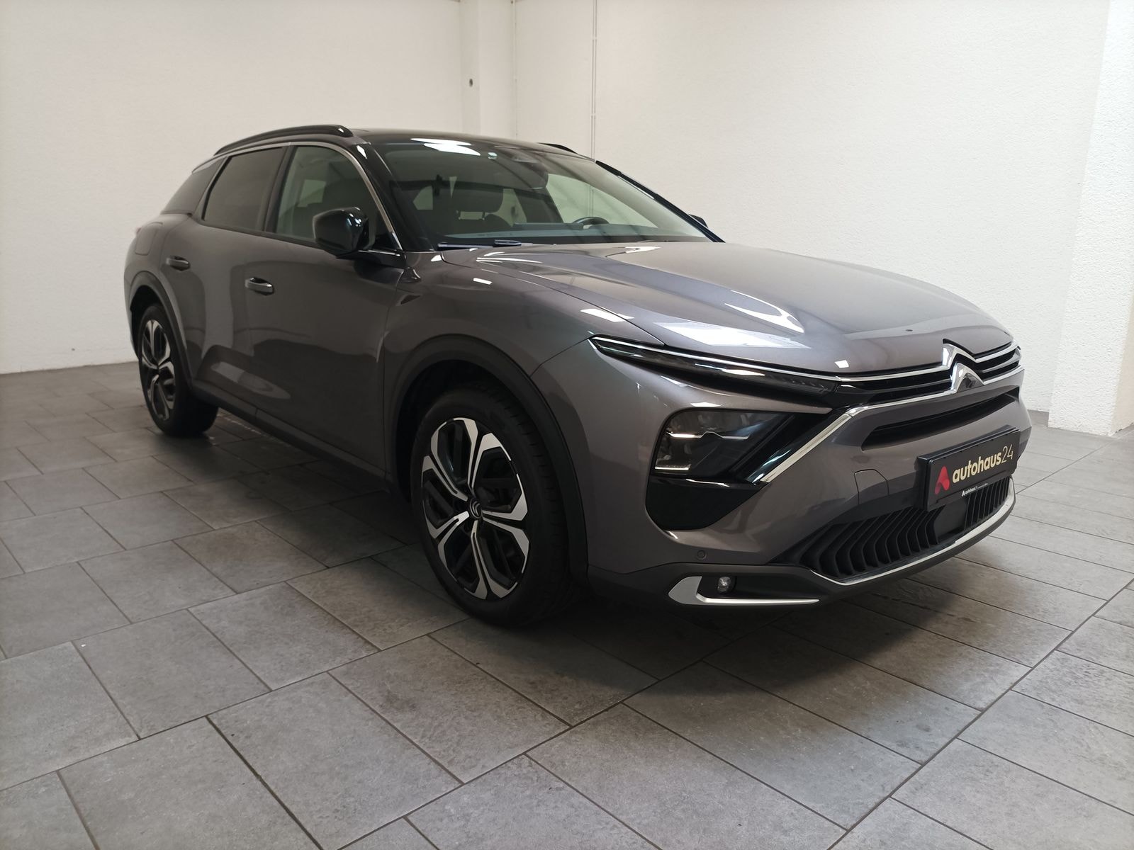 Citroën C5 Limousine CITROEN C5 X PureTech 180 Stop&Start SHINE PACK EAT8 Schräghecklimousine #1