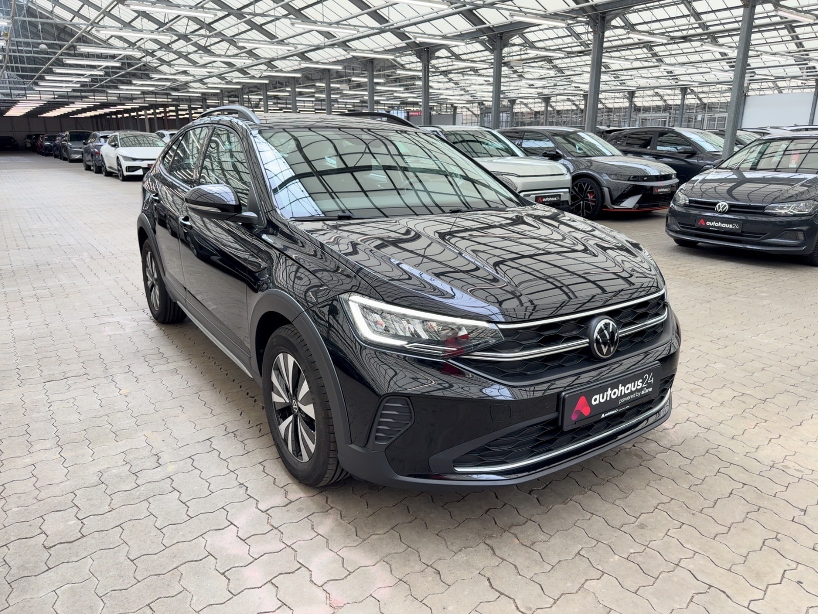 Volkswagen Taigo SUV / Crossover / Geländewagen VOLKSWAGEN Taigo 1.0 TSI OPF Life Sports Utility Vehicle #1