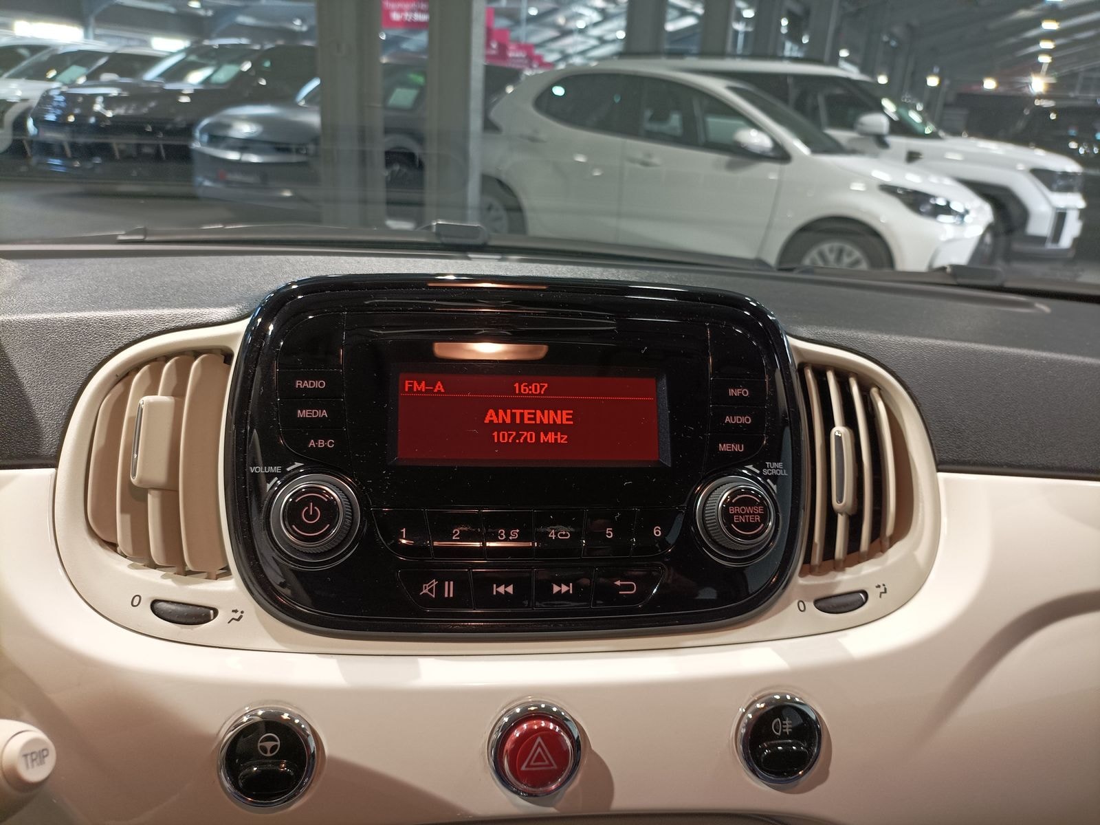 Fiat 500 Schräghecklimousine 500 1.0 Mild Hybrid Cult #11