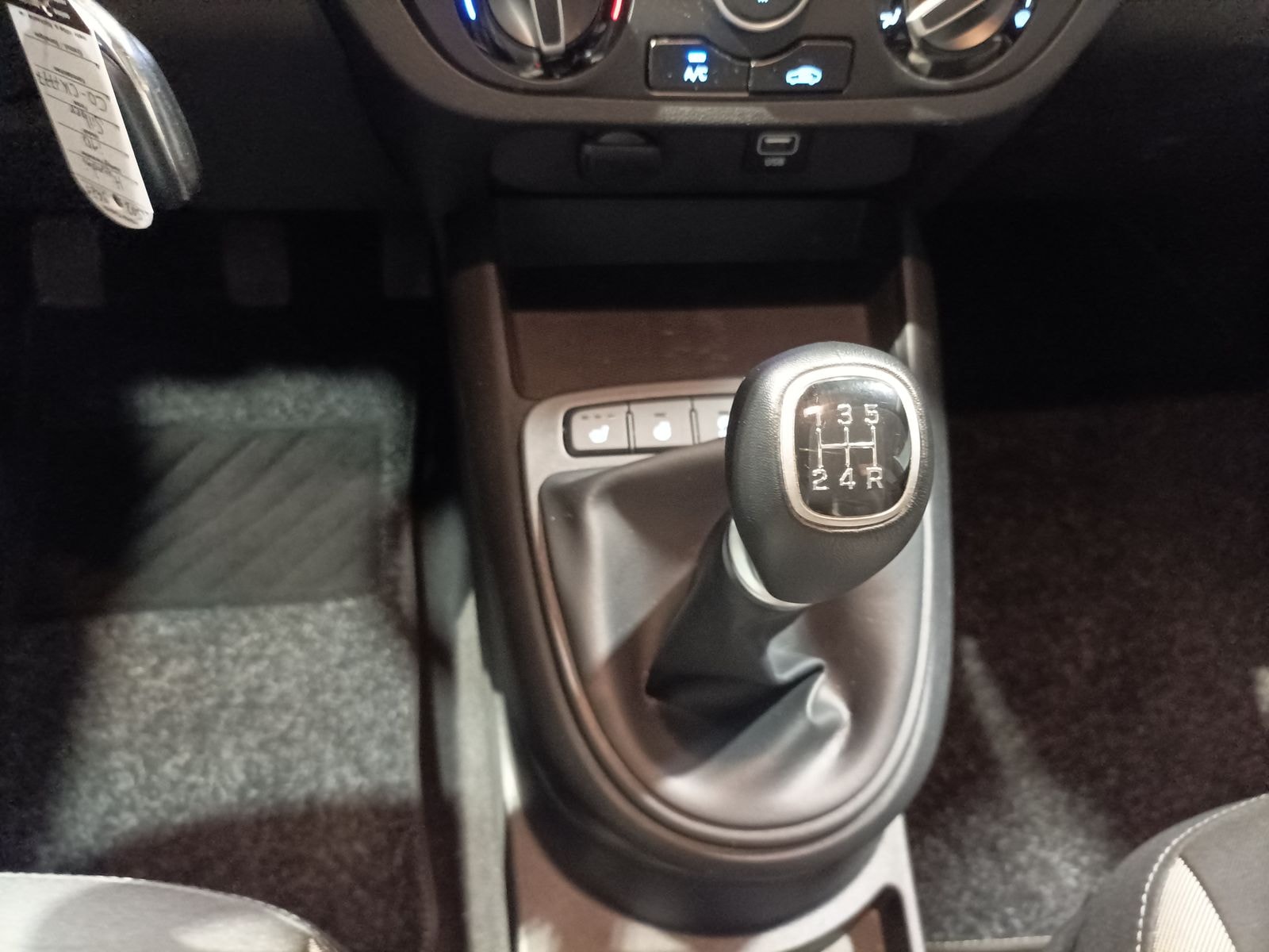 Hyundai i10 Schräghecklimousine i10 1.0 Edition 30+ #12