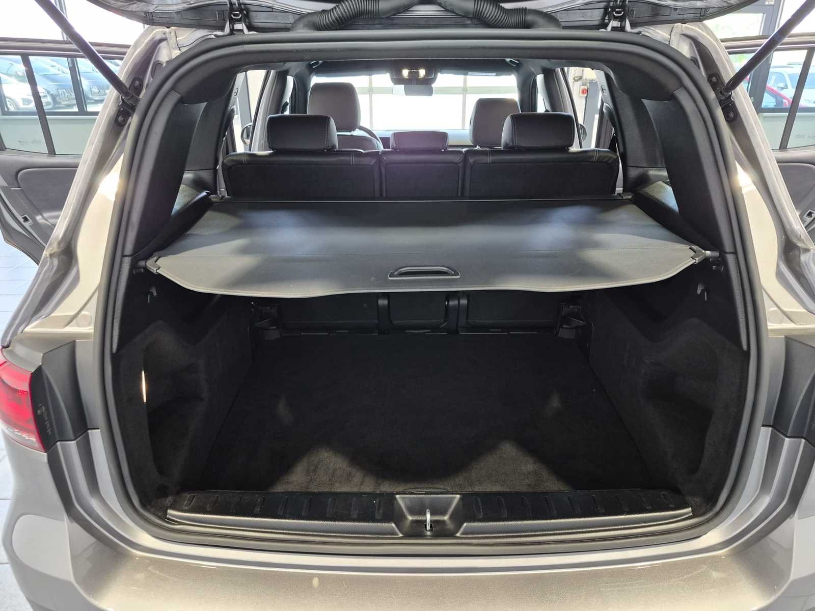 Mercedes Benz GLB-Klasse SUV GLB 200 d Progressive 4Matic (EURO 6d) #6