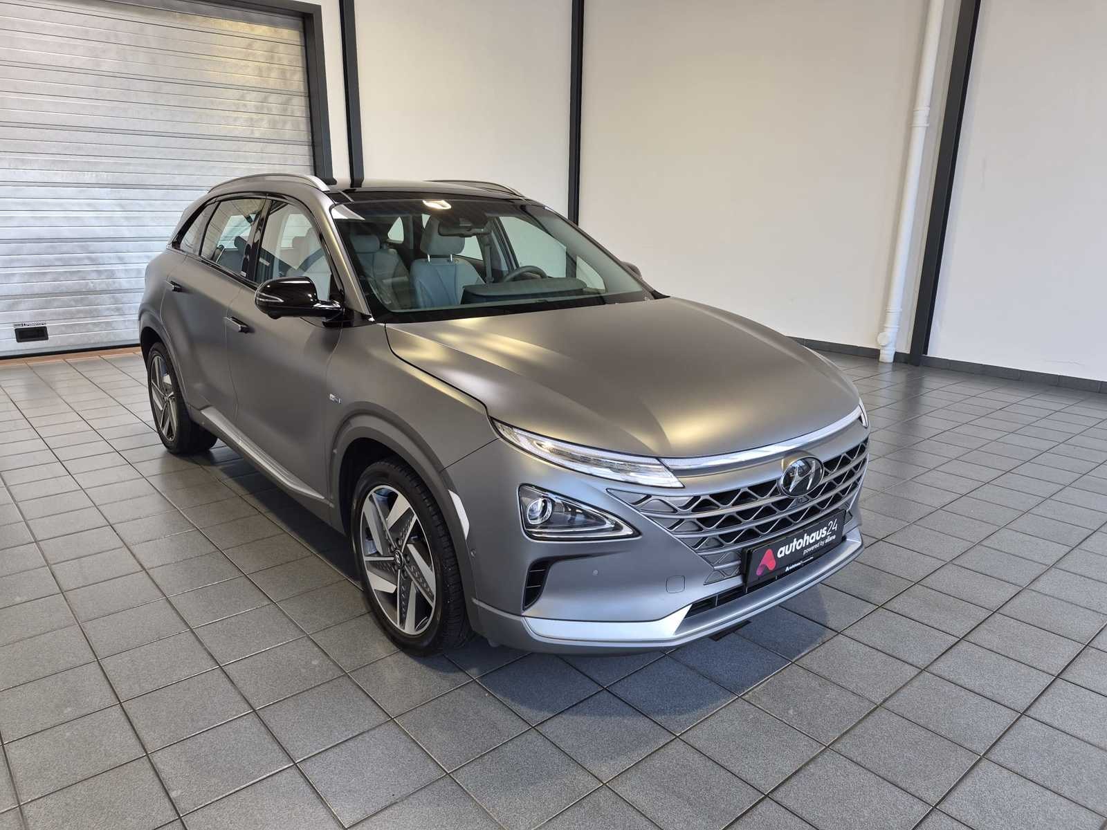 Hyundai Nexo SUV / Crossover / Geländewagen HYUNDAI Nexo Fuel Cell Sports Utility Vehicle #1