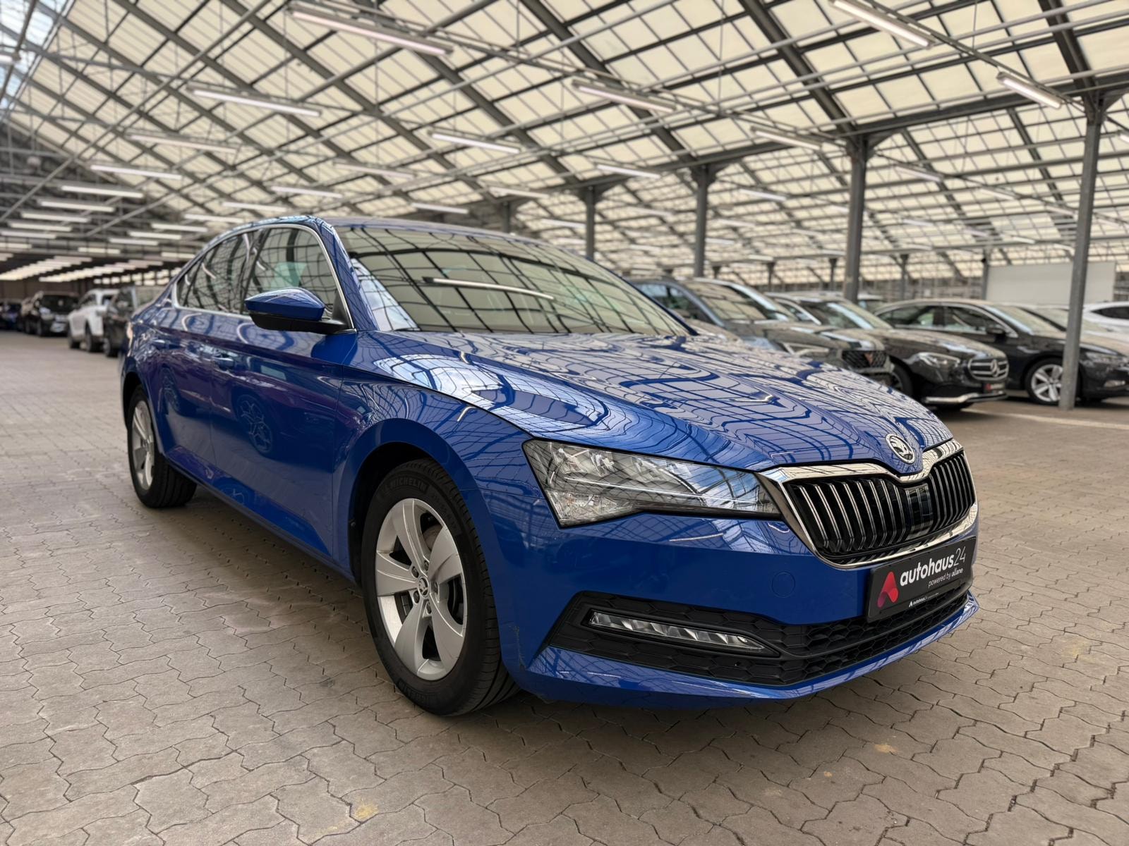 ŠKODA Superb Limousine SKODA Superb 1.5 TSI ACT AMBITION Schräghecklimousine #1