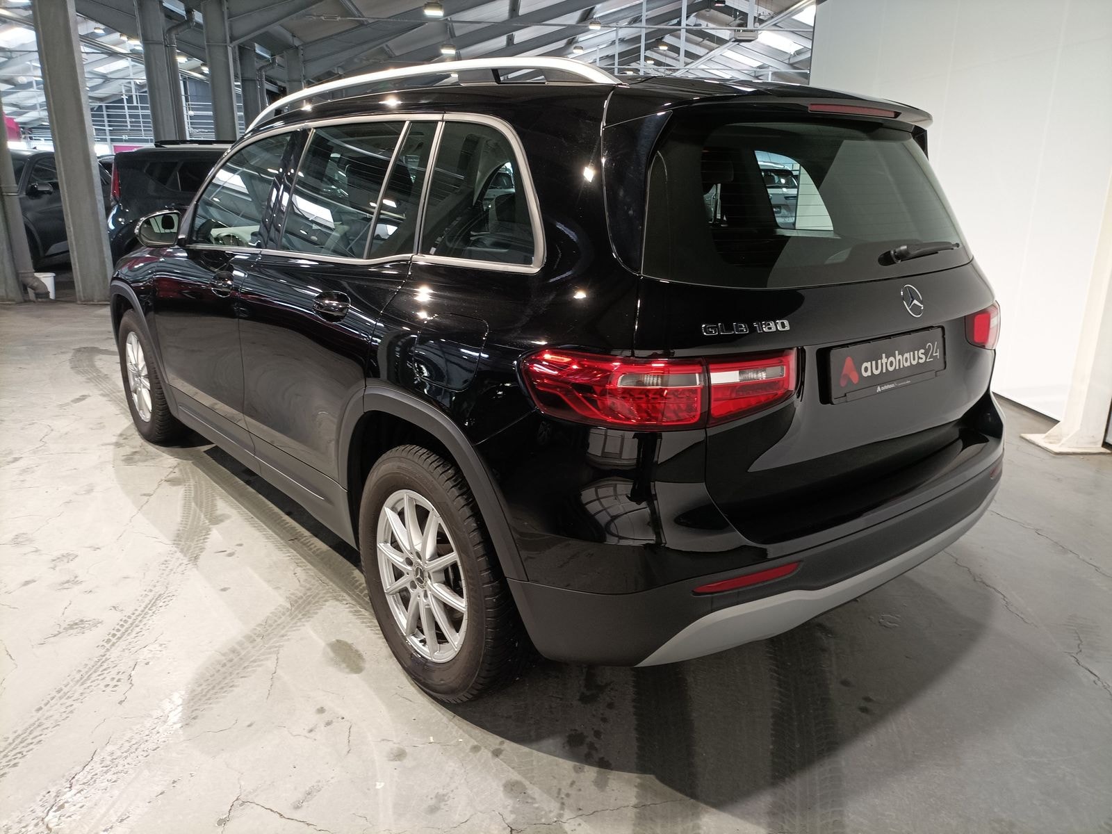Mercedes Benz GLB-Klasse SUV GLB 180 #4