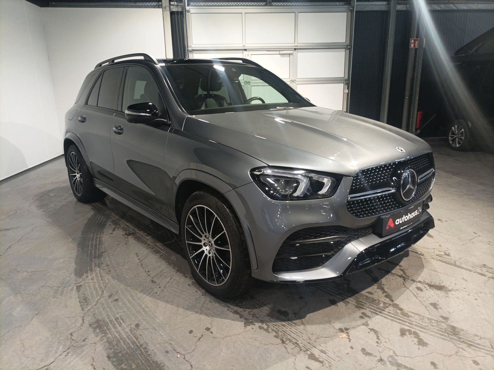 Mercedes-Benz GLE-Klasse SUV / Crossover / Geländewagen MERCEDES GLE GLE 350 de 4MATIC Sports Utility Vehicle #1