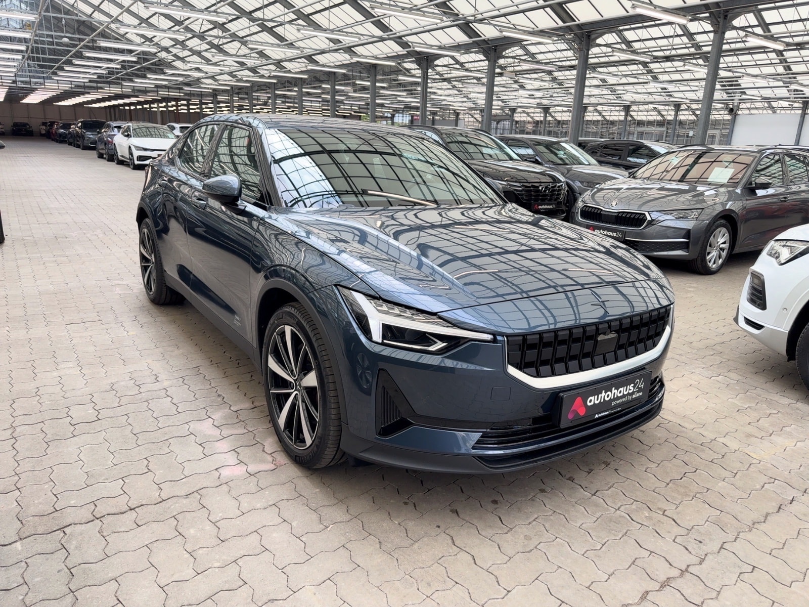 Polestar Polestar 2 Limousine POLESTAR 2 64KWH Standard Range Single Motor Schräghecklimousine #1