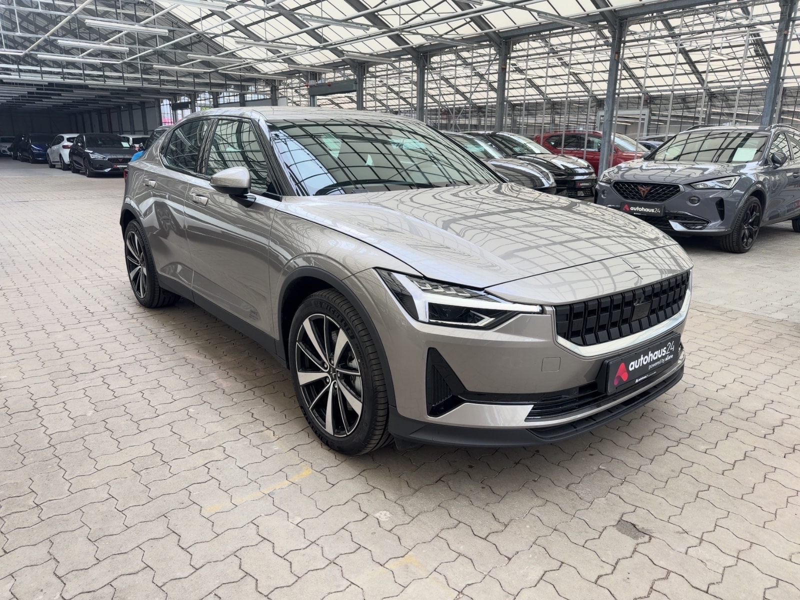 Polestar Polestar 2 Limousine POLESTAR 2 64KWH Standard Range Single Motor Schräghecklimousine #1