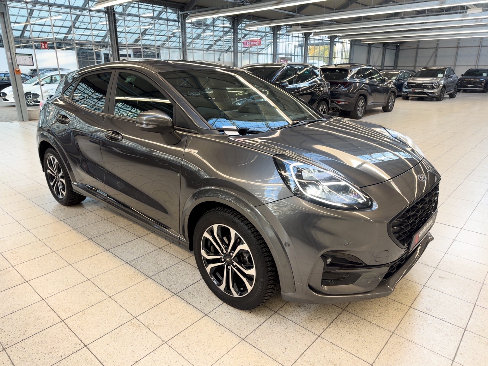 Ford Puma SUV / Crossover / Geländewagen FORD Puma 1,0 EcoBoost Hybrid 92kW ST-Line X Auto Sports Utility Vehicle #1