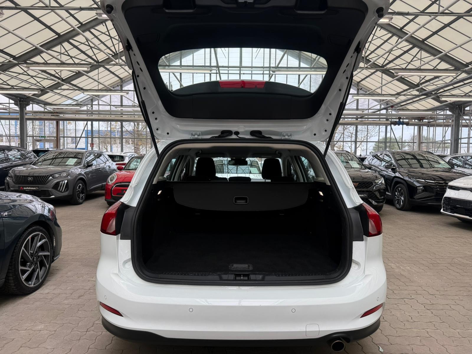 Ford Focus Kombi Focus 1.5 EcoBlue Cool&Connect S/S (EURO 6d) #6