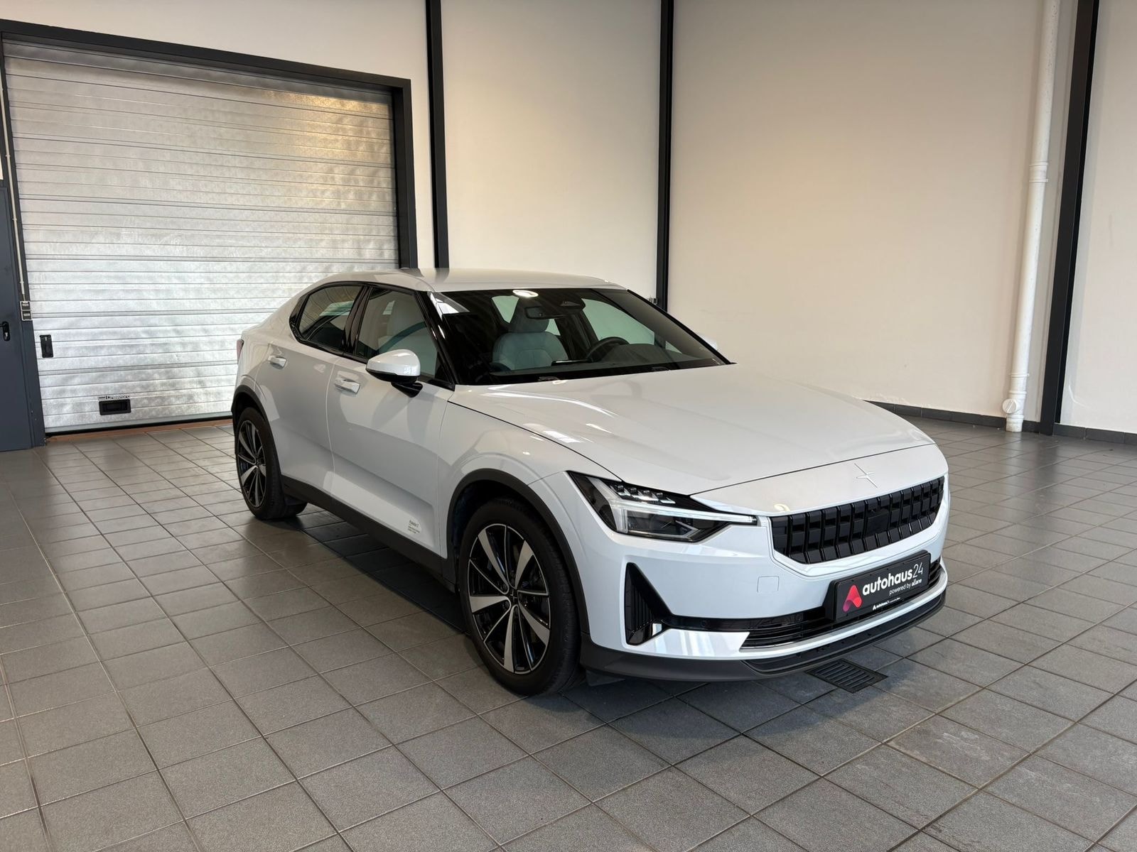 Polestar Polestar 2 Limousine POLESTAR 2 78KWH Long Range Single Motor Schräghecklimousine #1