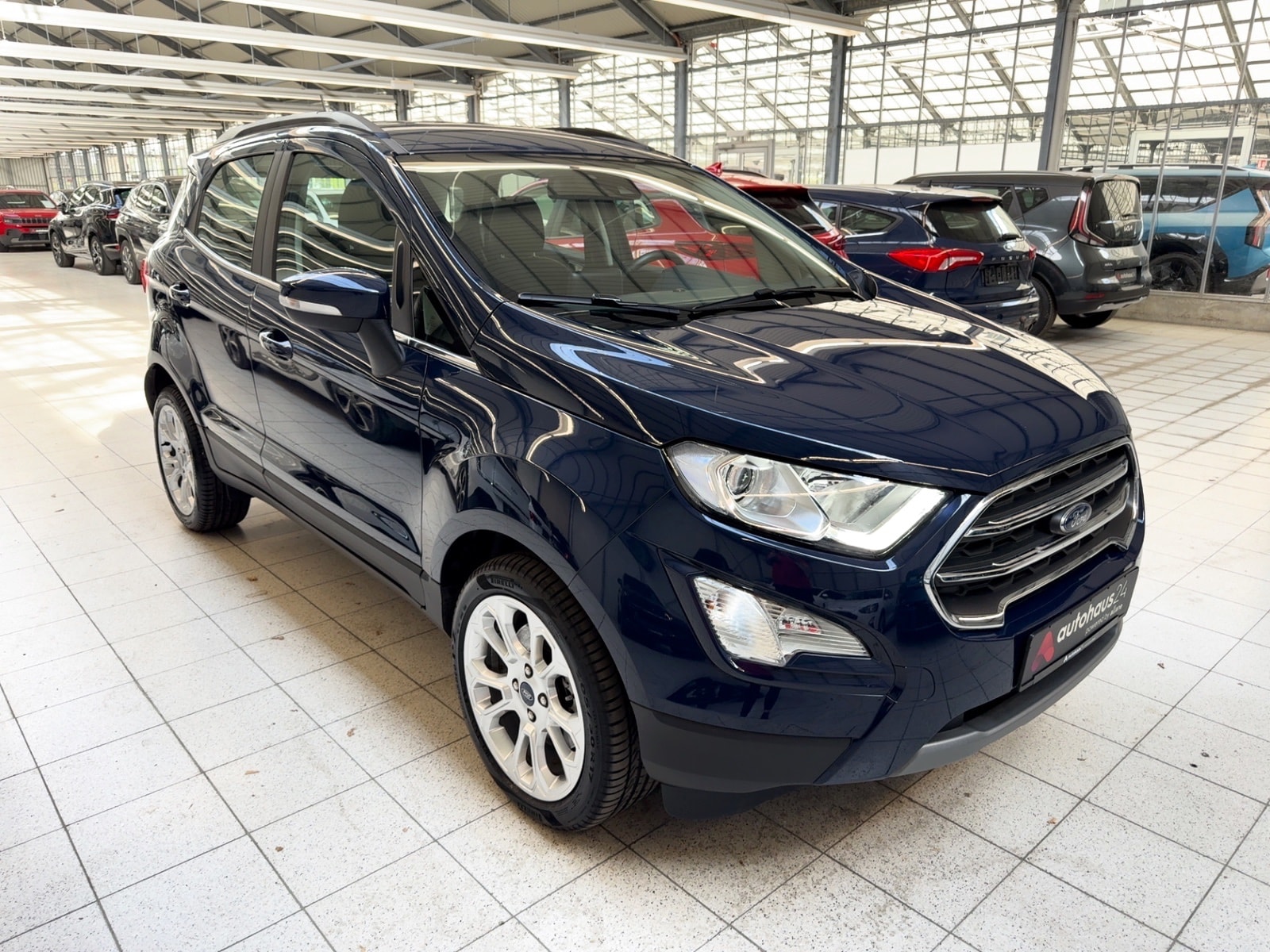 Ford EcoSport SUV / Crossover / Geländewagen FORD EcoSport 1,0 EcoBoost 92kW Titanium Sports Utility Vehicle #1