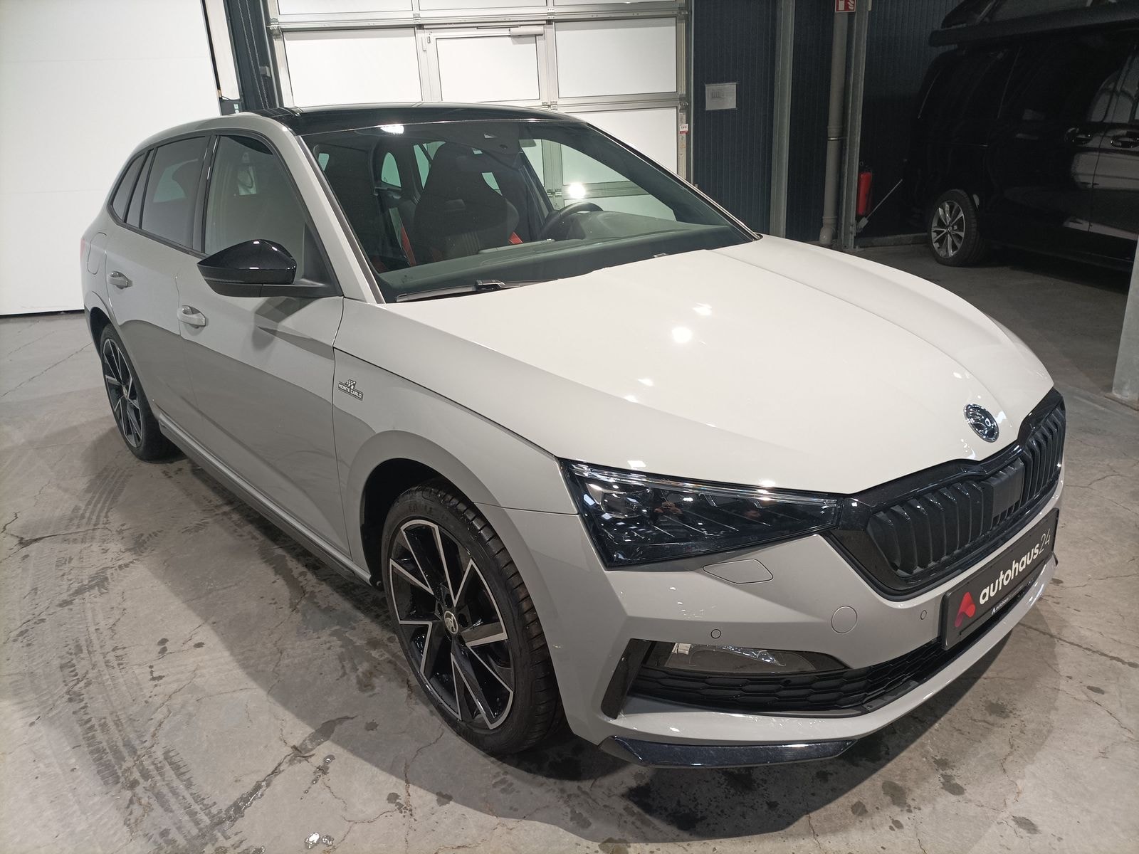 ŠKODA Scala Limousine SKODA Scala 1.5 TSI ACT DSG MONTE CARLO Limousine #1