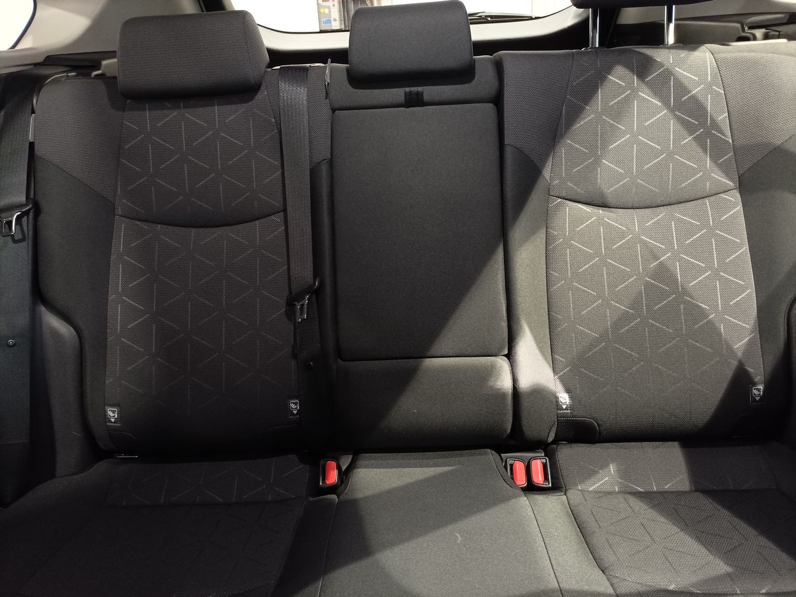 Toyota RAV4 SUV RAV4 2.5 VVT-i Hybrid Team D 4x2 #13