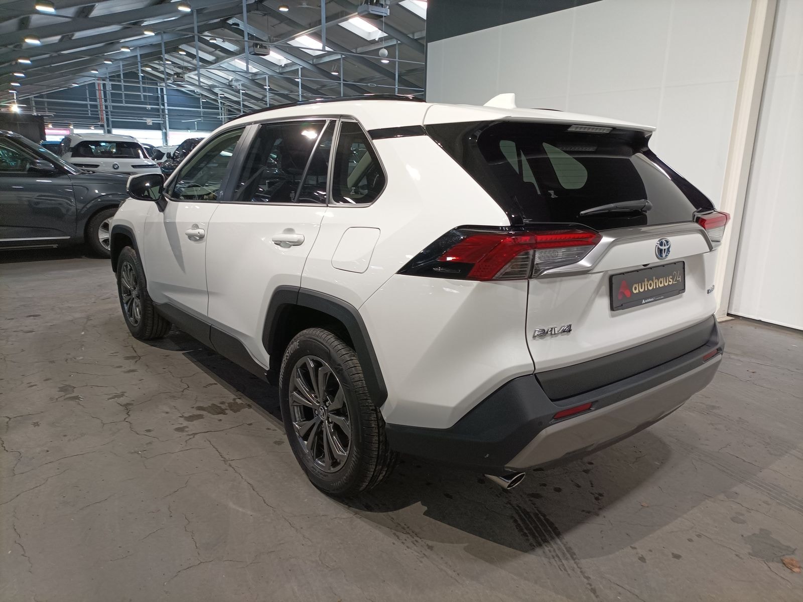 Toyota RAV4 SUV RAV4 2.5 VVT-i Hybrid Team D 4x2 #4