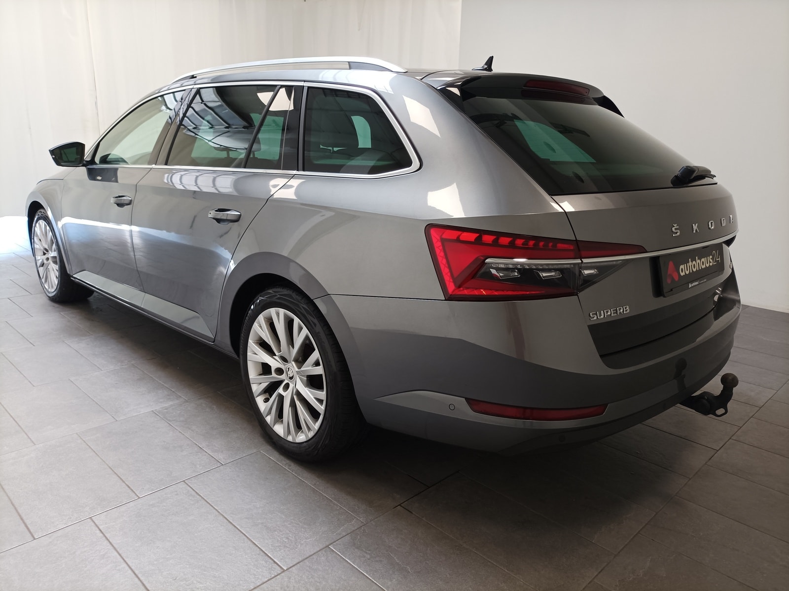 Skoda Superb Kombi Superb Combi 2.0 TDI Style 4x4 (EURO 6d) #4