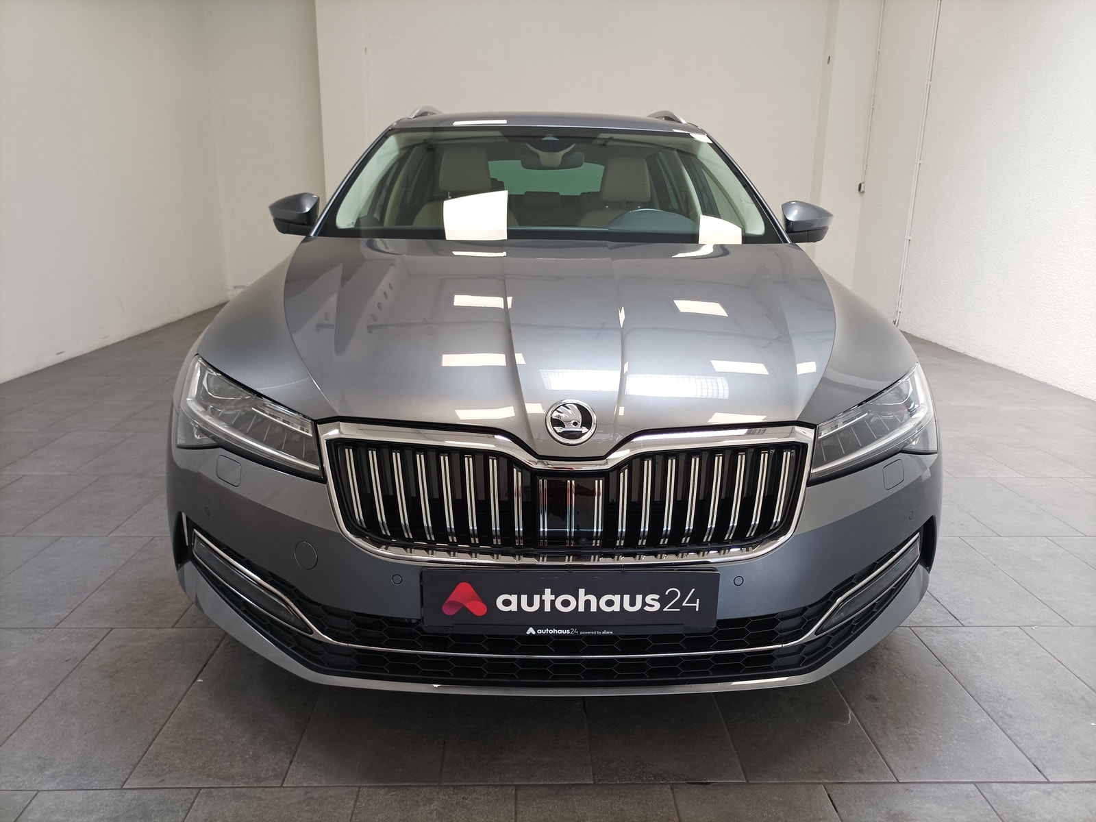 Skoda Superb Kombi Superb Combi 2.0 TDI Style 4x4 (EURO 6d) #2