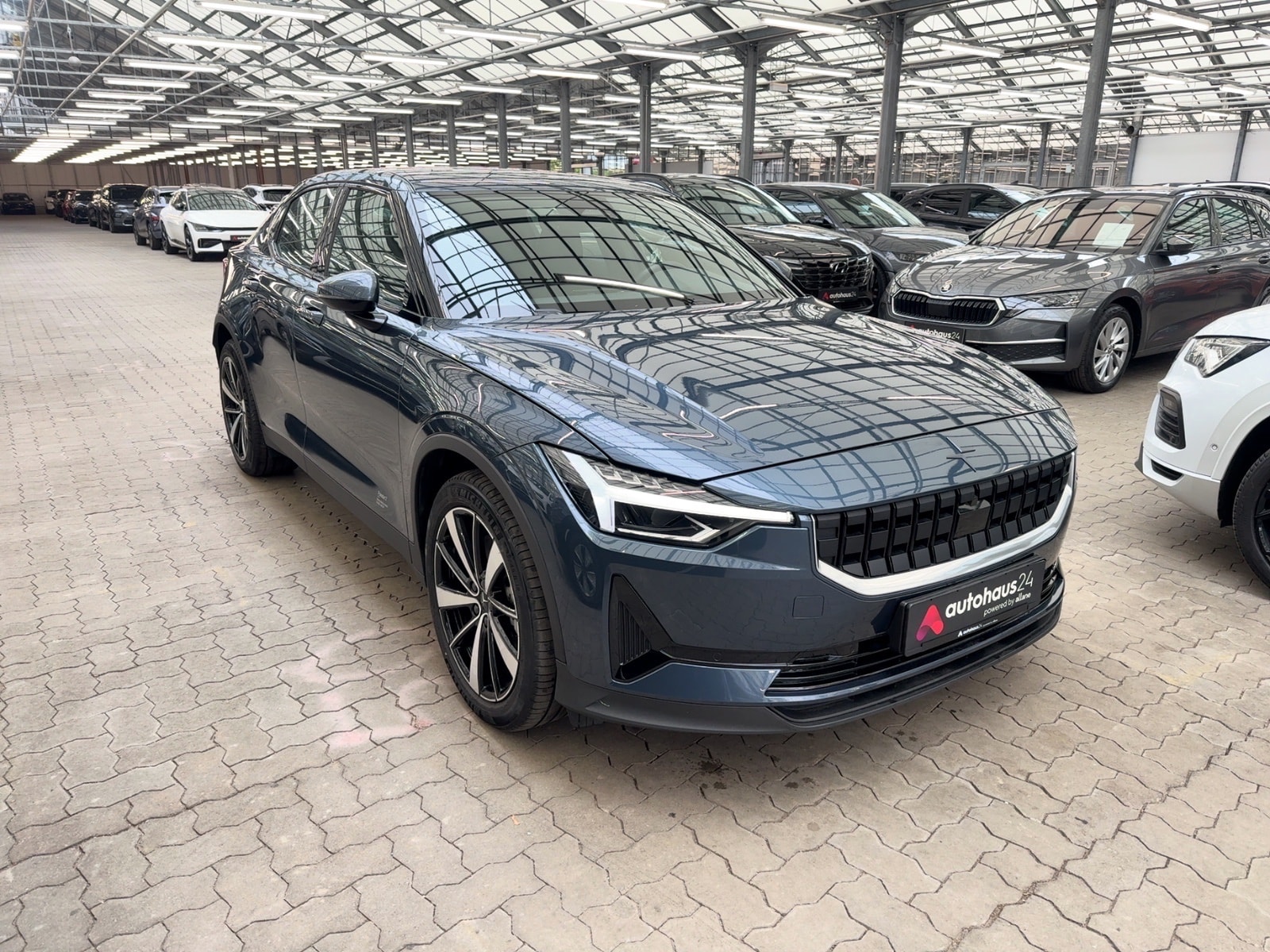 Polestar Polestar 2 Limousine POLESTAR 2 64KWH Standard Range Single Motor Schräghecklimousine #1