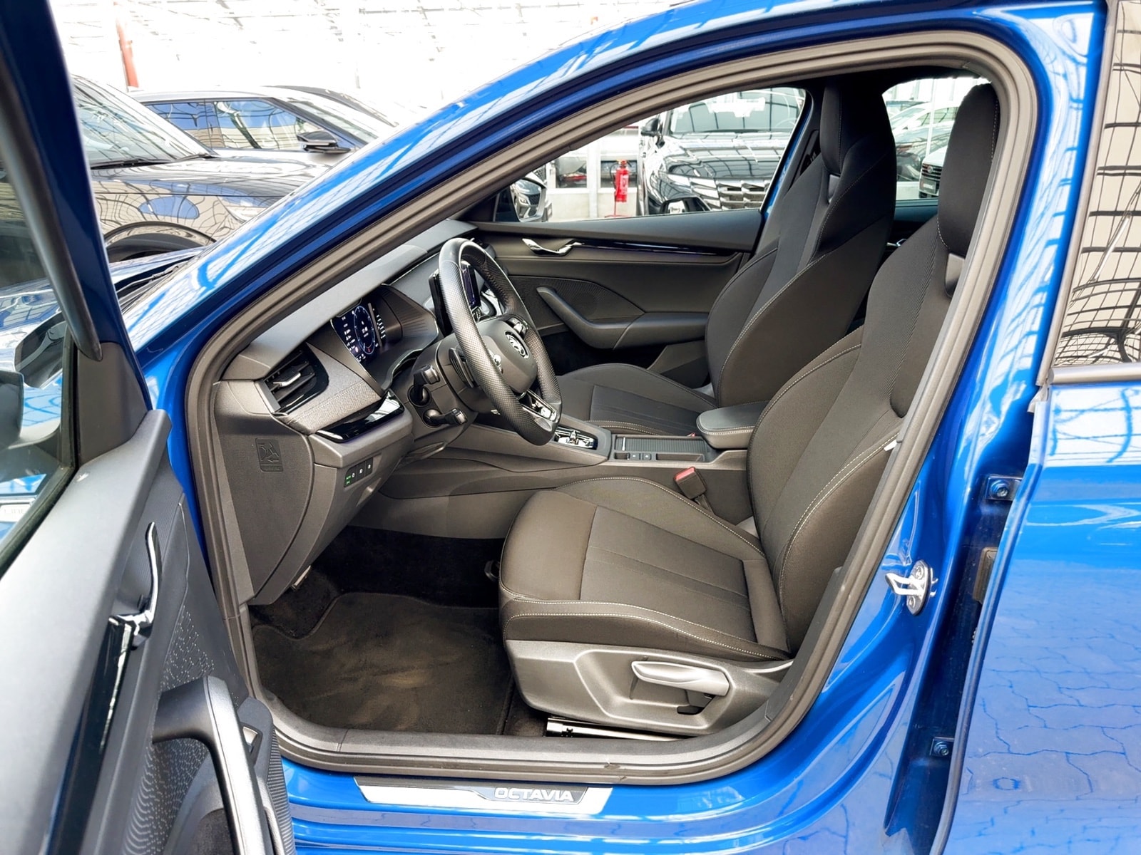 Skoda Octavia Kombi Octavia Combi 2.0 TSI Sportline 4x4 OPF (EURO 6d) #8
