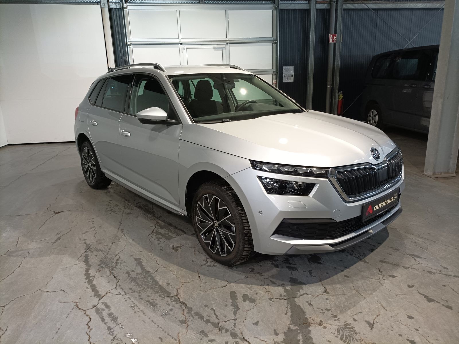 ŠKODA Kamiq SUV / Crossover / Geländewagen SKODA Kamiq 1.0 TSI DSG 81kW Style Sports Utility Vehicle #1
