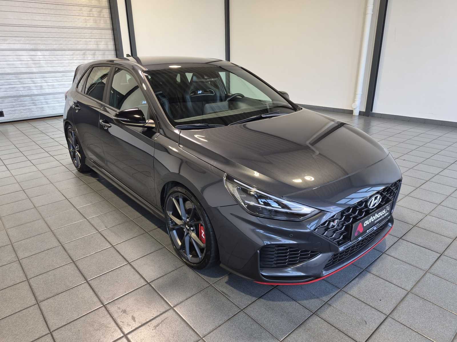 Hyundai i30 Limousine HYUNDAI i30 2.0 T-GDI N Performance DCT Schräghecklimousine #1