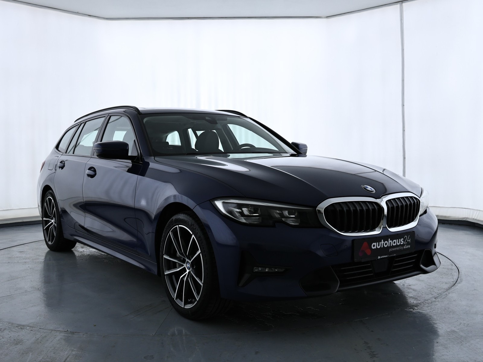 BMW 3er-Reihe Kombi BMW 3er-Reihe 330i xDrive Touring Sport Line Automatic Kombi #1