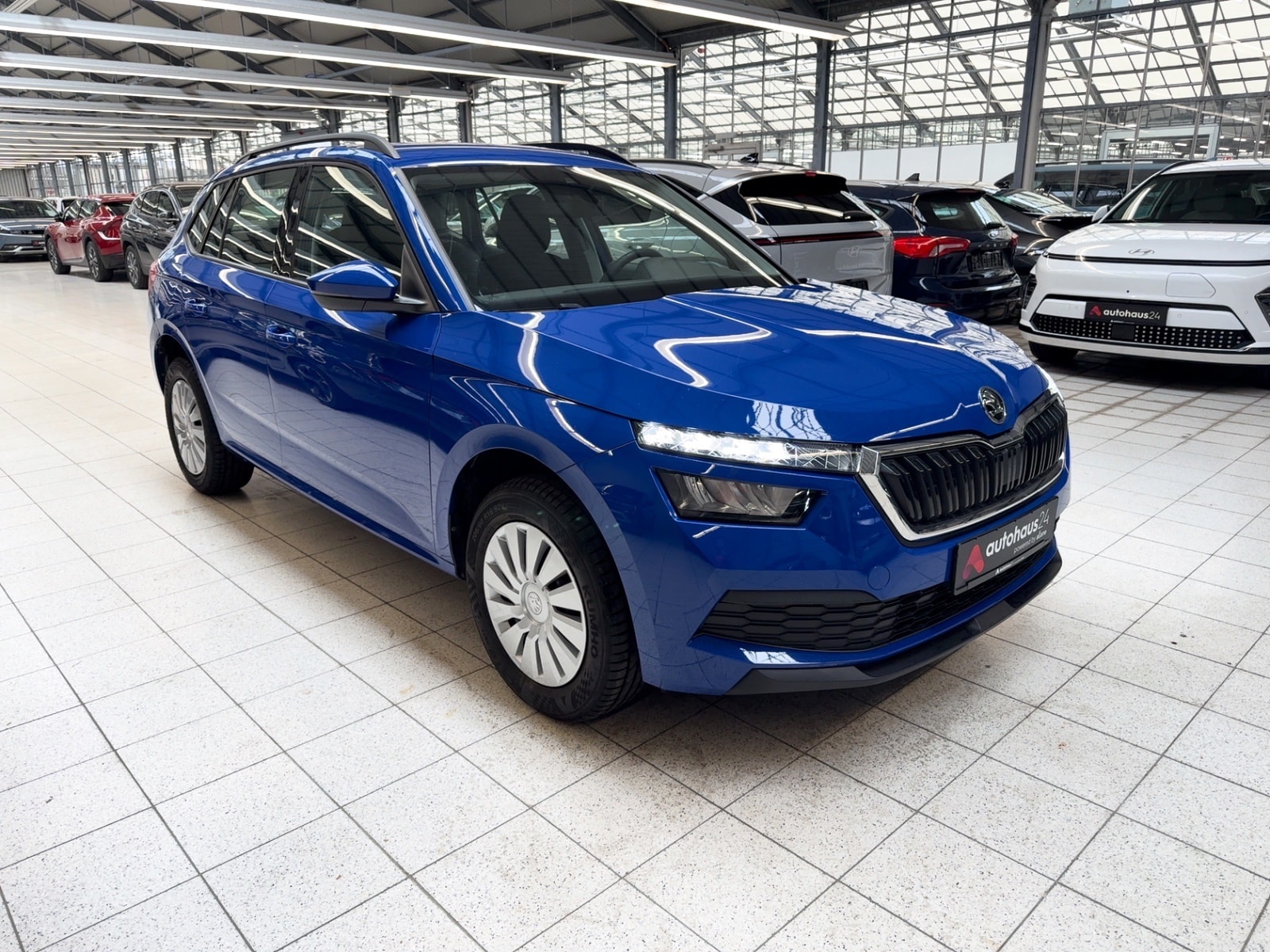 ŠKODA Kamiq SUV / Crossover / Geländewagen SKODA Kamiq 1.0 TSI 70kW Active Sports Utility Vehicle #1