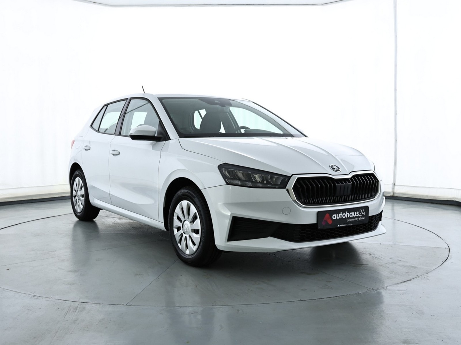 ŠKODA Fabia Limousine SKODA Fabia 1.0l MPI 48kW ACTIVE Schräghecklimousine #1