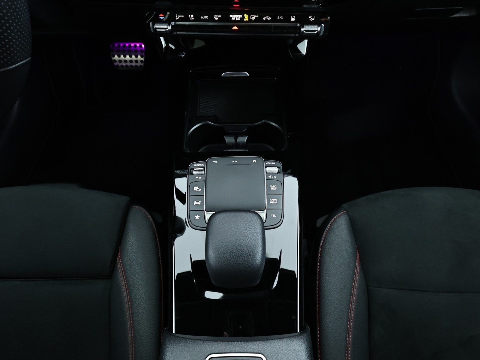 Mercedes Benz CLA-Klasse Limousine CLA 250 e AMG Line (EURO 6d) #14