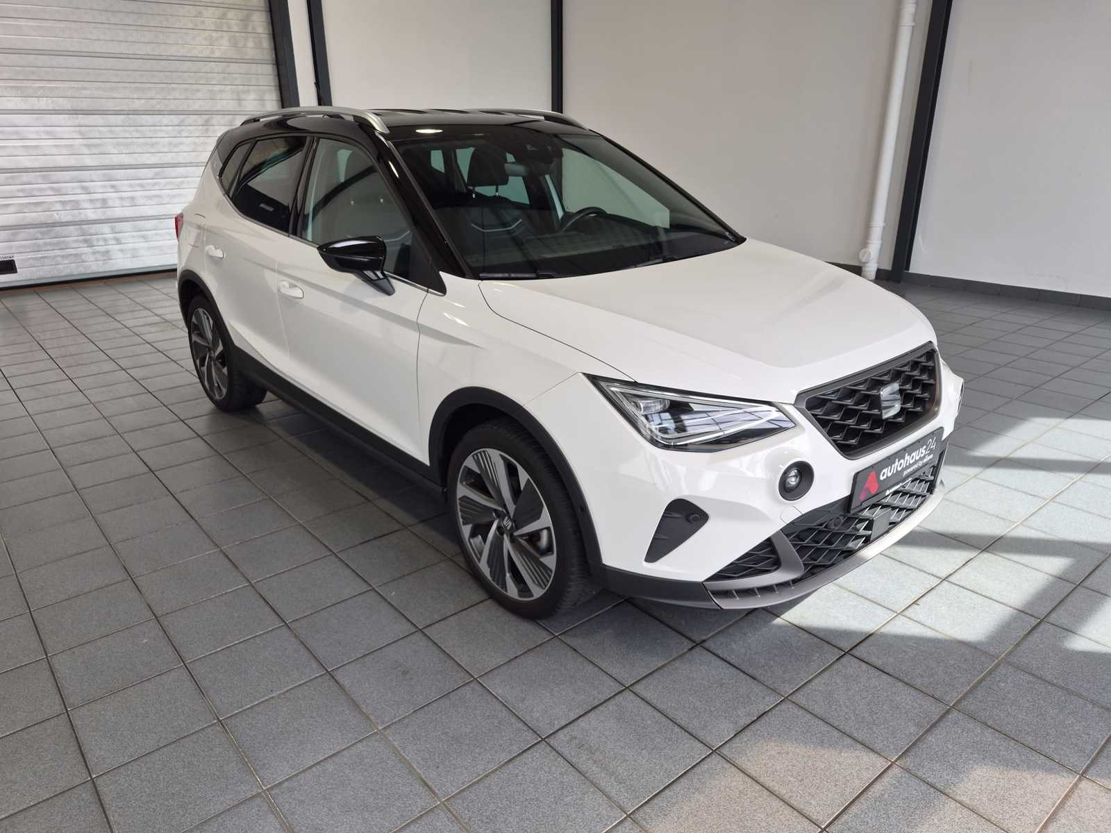SEAT Arona SUV / Crossover / Geländewagen SEAT Arona 1.5 TSI 110kW FR BEATS DSG Sports Utility Vehicle #1