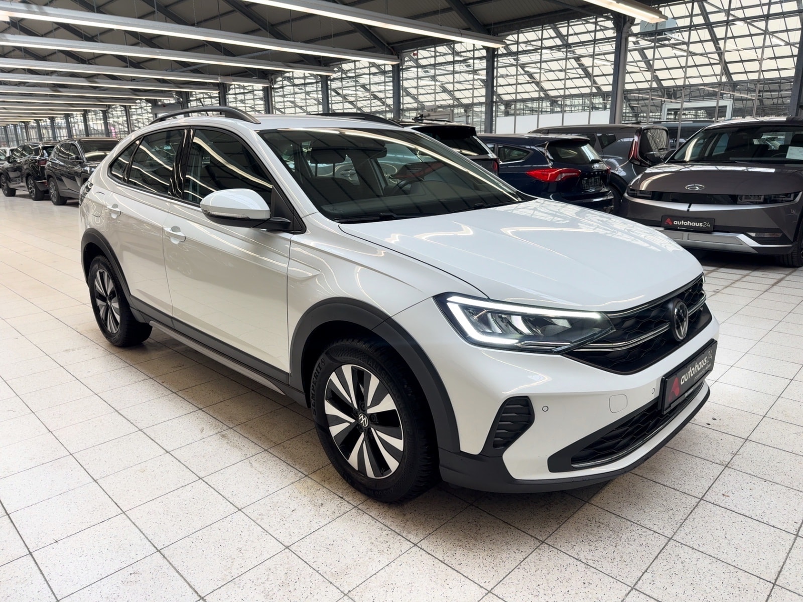 Volkswagen Taigo SUV / Crossover / Geländewagen VOLKSWAGEN Taigo 1.0 TSI OPF Life Sports Utility Vehicle #1