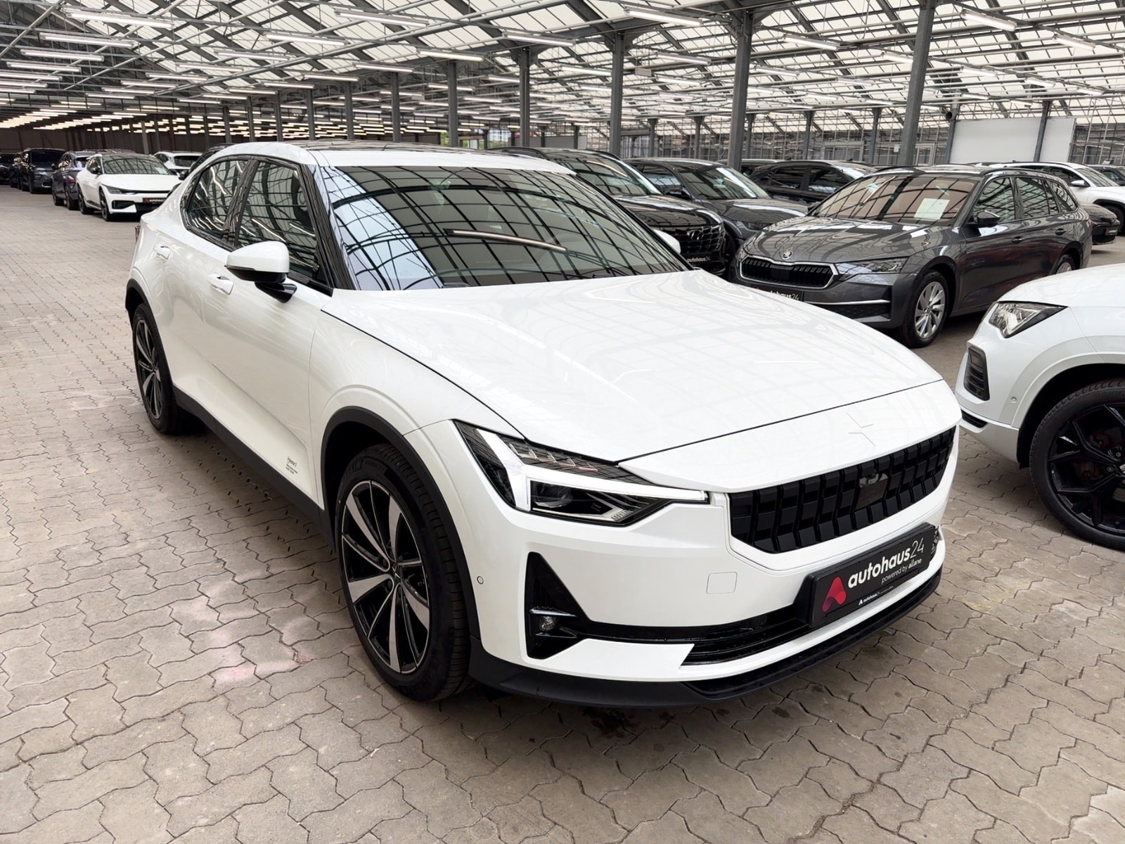 Polestar Polestar 2 Limousine POLESTAR 2 64KWH Standard Range Single Motor Schräghecklimousine #1