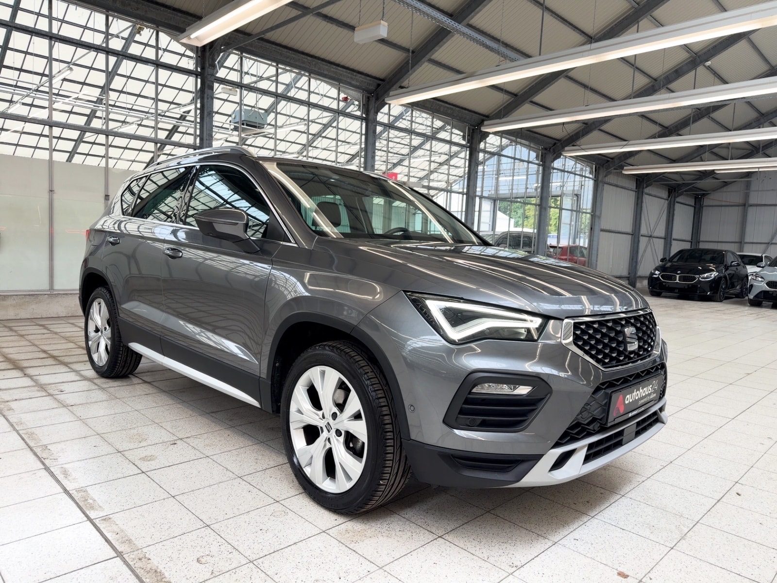 SEAT Ateca SUV / Crossover / Geländewagen SEAT Ateca 1.5 TSI ACT 110kW Xperience Sports Utility Vehicle #1
