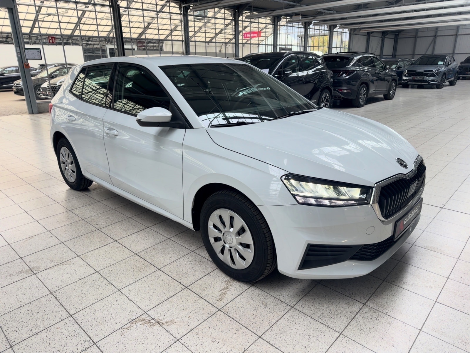 ŠKODA Fabia Limousine SKODA Fabia 1.0l MPI 48kW ACTIVE Schräghecklimousine #1