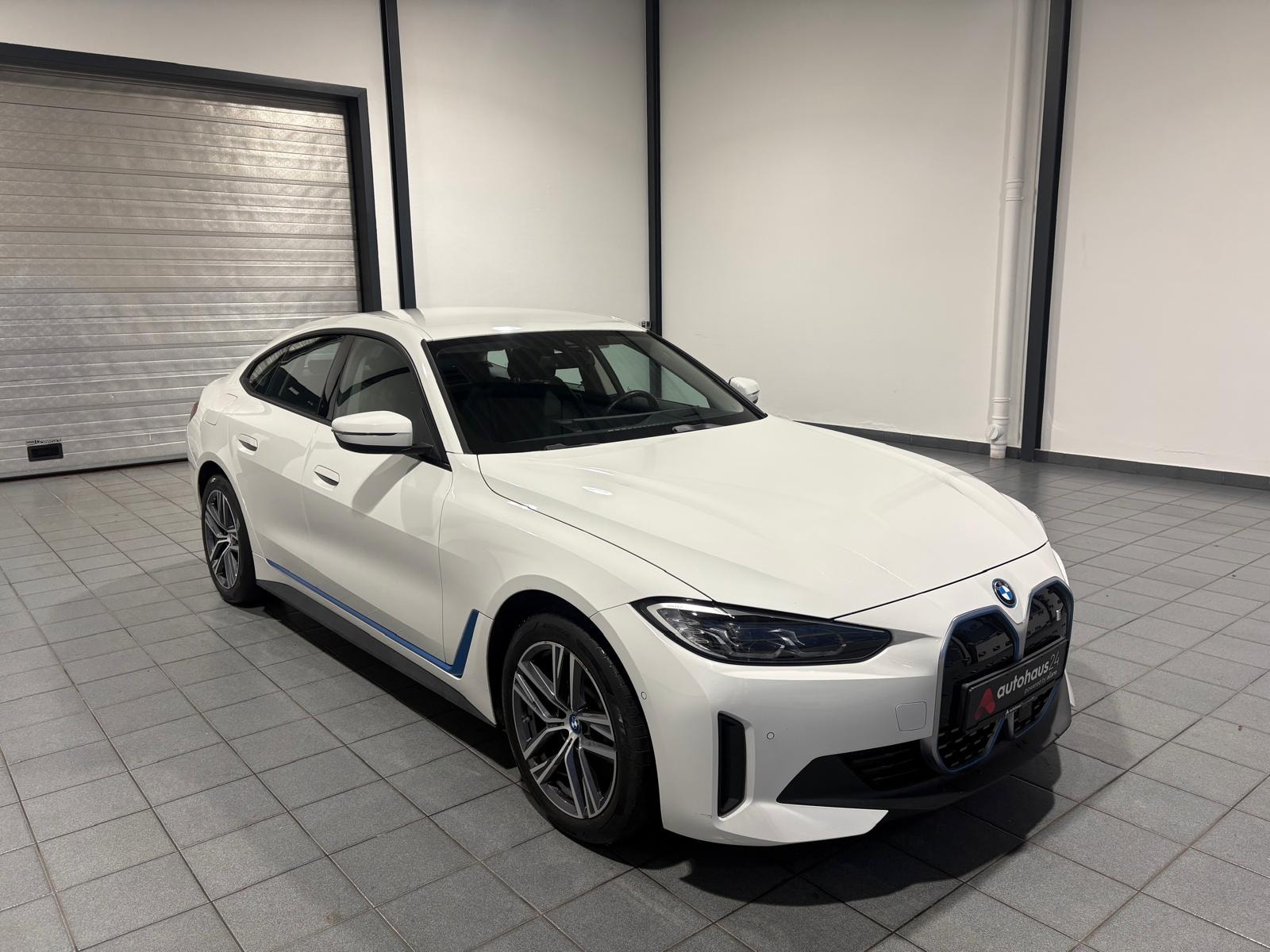 BMW i4 Limousine BMW i4 eDrive40 Schräghecklimousine #1