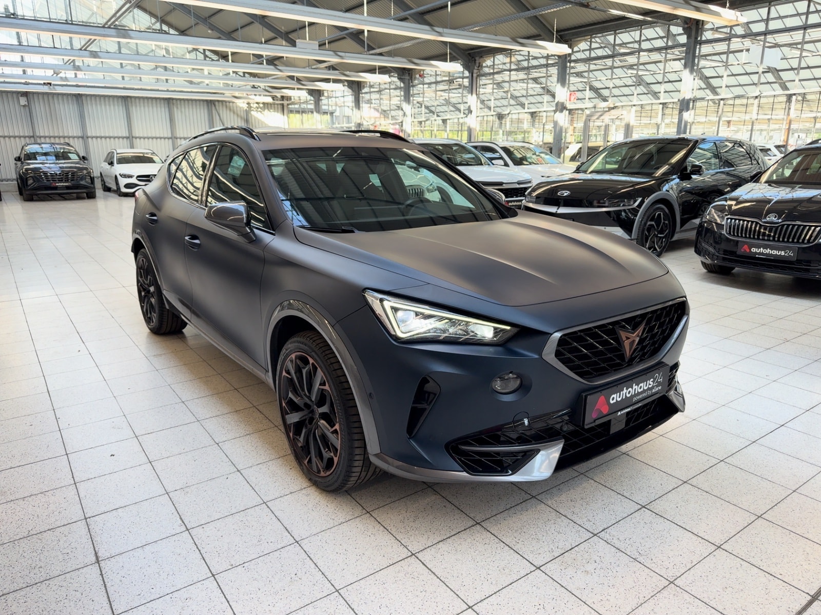 CUPRA Formentor SUV / Crossover / Geländewagen CUPRA Formentor 2.0 TSI 228kW VZ 4Drive DSG Sports Utility Vehicle #1