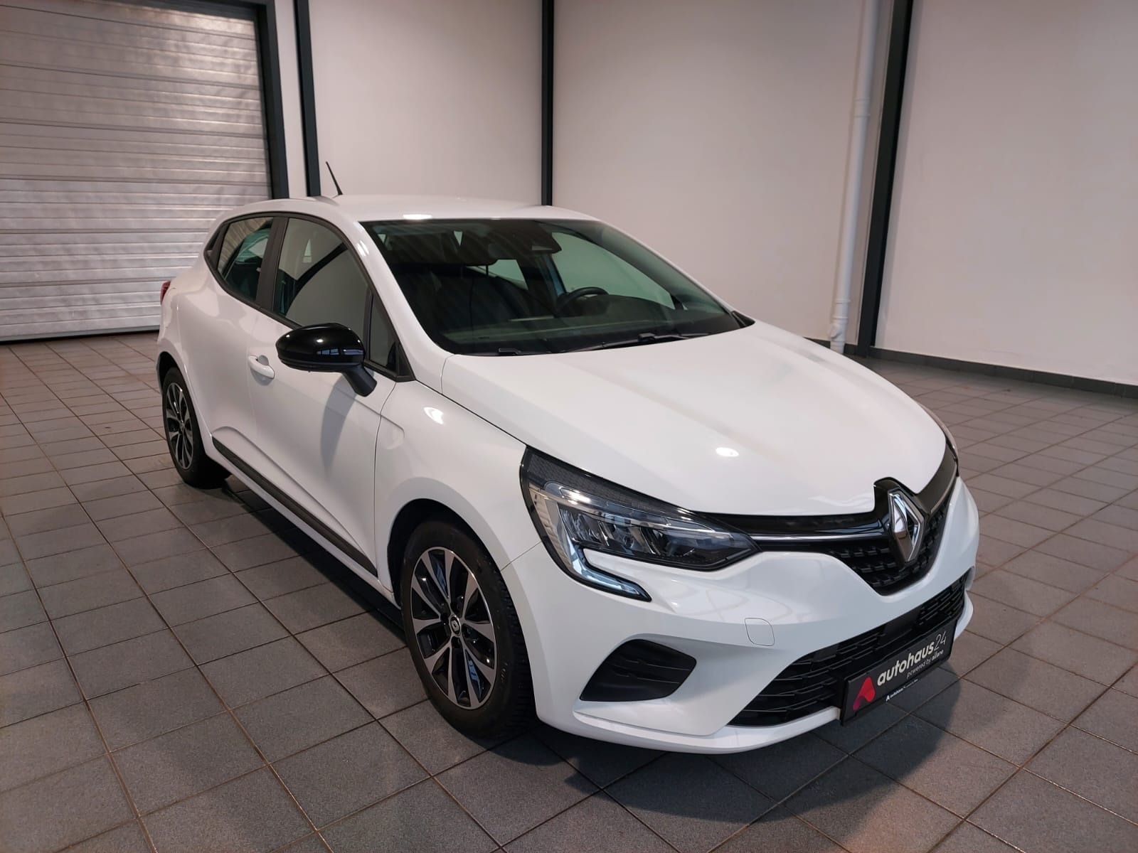 Renault Clio Limousine RENAULT Clio TCe 90 Equilibre Schräghecklimousine #1