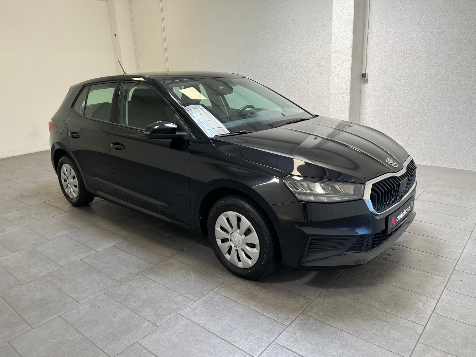 ŠKODA Fabia Schräghecklimousine SKODA Fabia 1.0l MPI 59kW AMBITION Schräghecklimousine #1