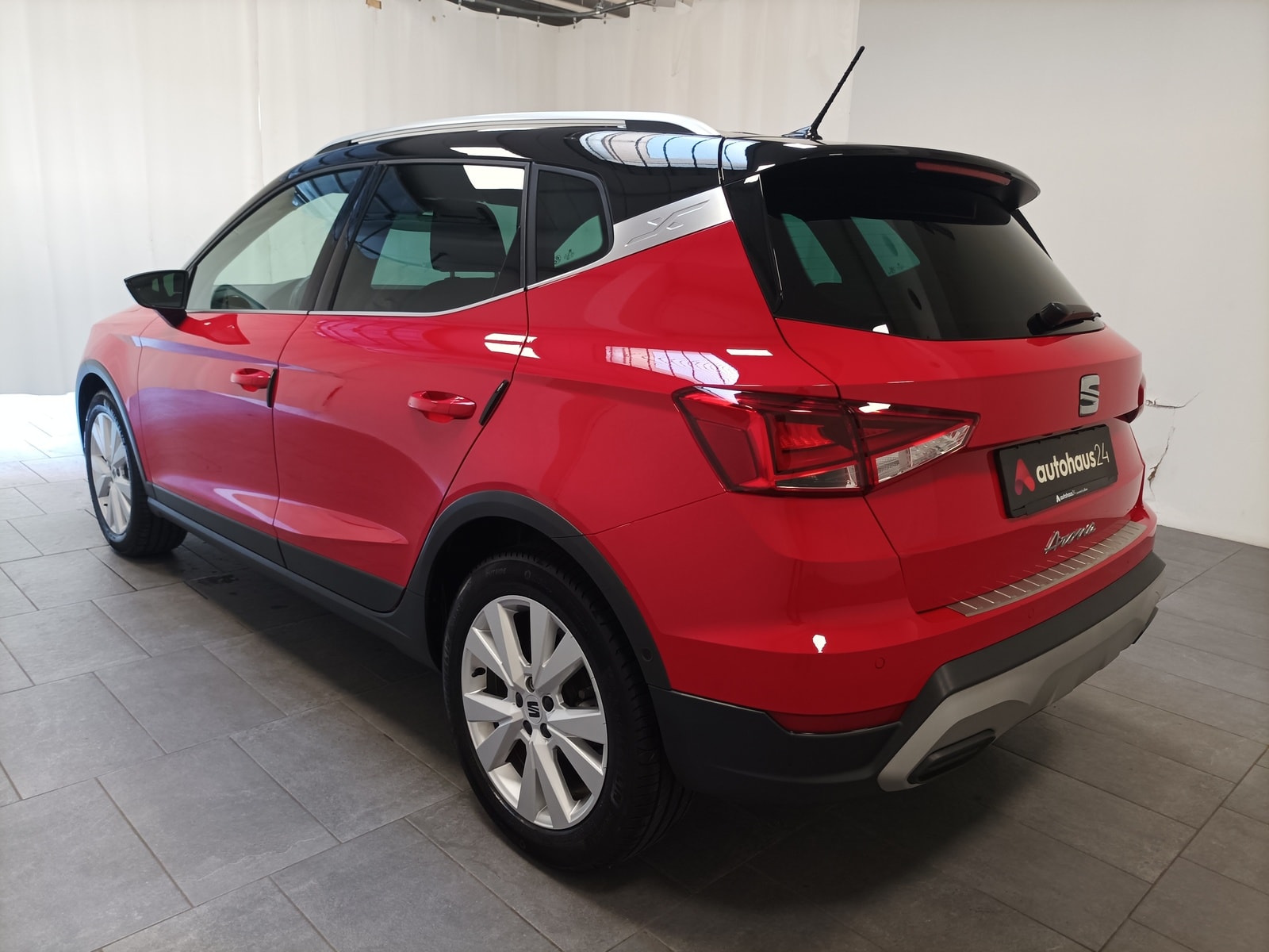 Seat Arona SUV Arona 1.0 TSI Xperience OPF (EURO 6d) #4