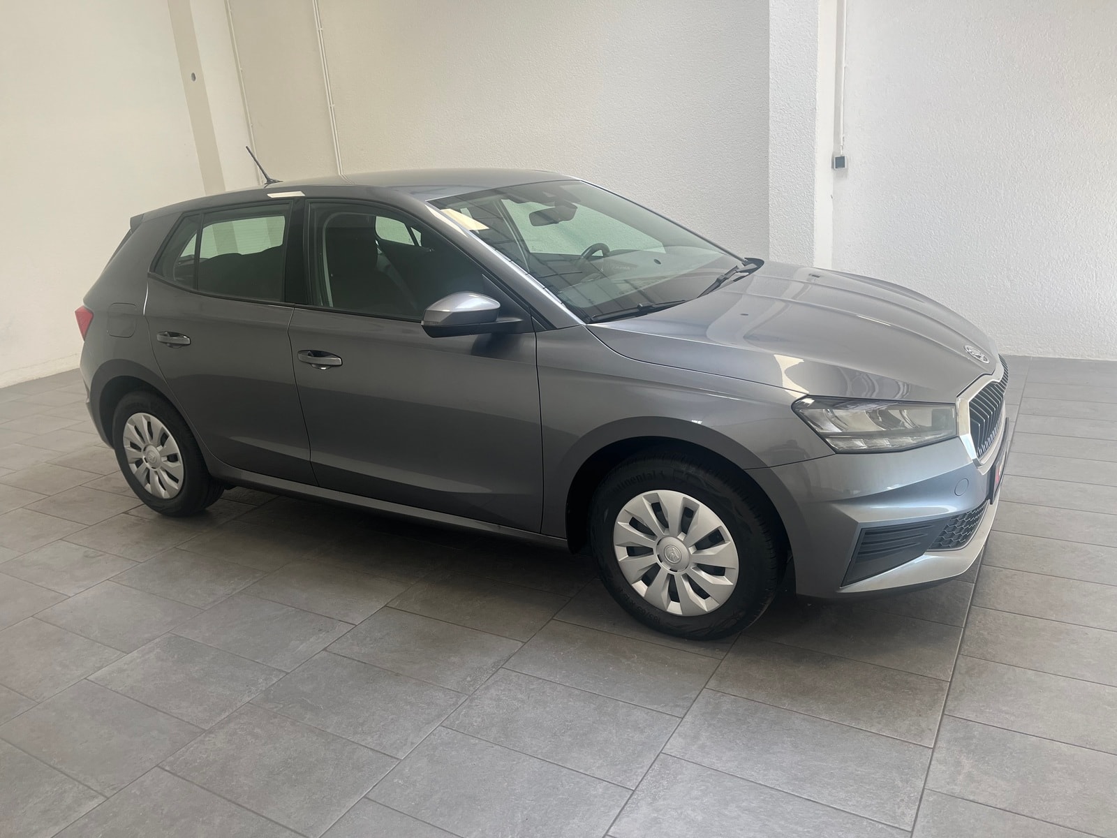 ŠKODA Fabia Limousine SKODA Fabia 1.0l MPI 59kW AMBITION Schräghecklimousine #1
