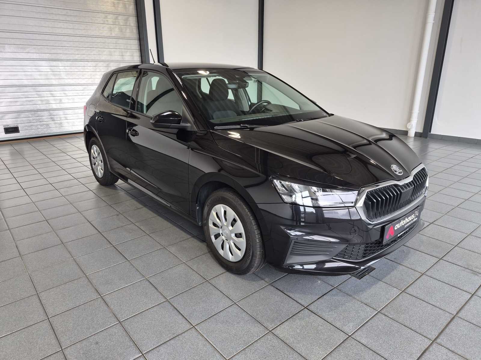 ŠKODA Fabia Limousine SKODA Fabia 1.0l MPI 59kW AMBITION Schräghecklimousine #1