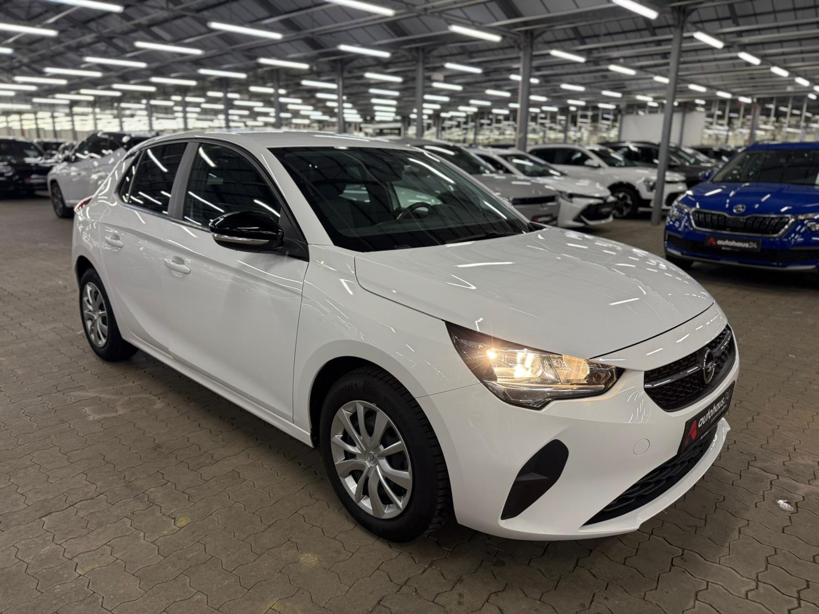 Opel Corsa Schräghecklimousine OPEL Corsa 1.2 55kW Edition Schräghecklimousine #1