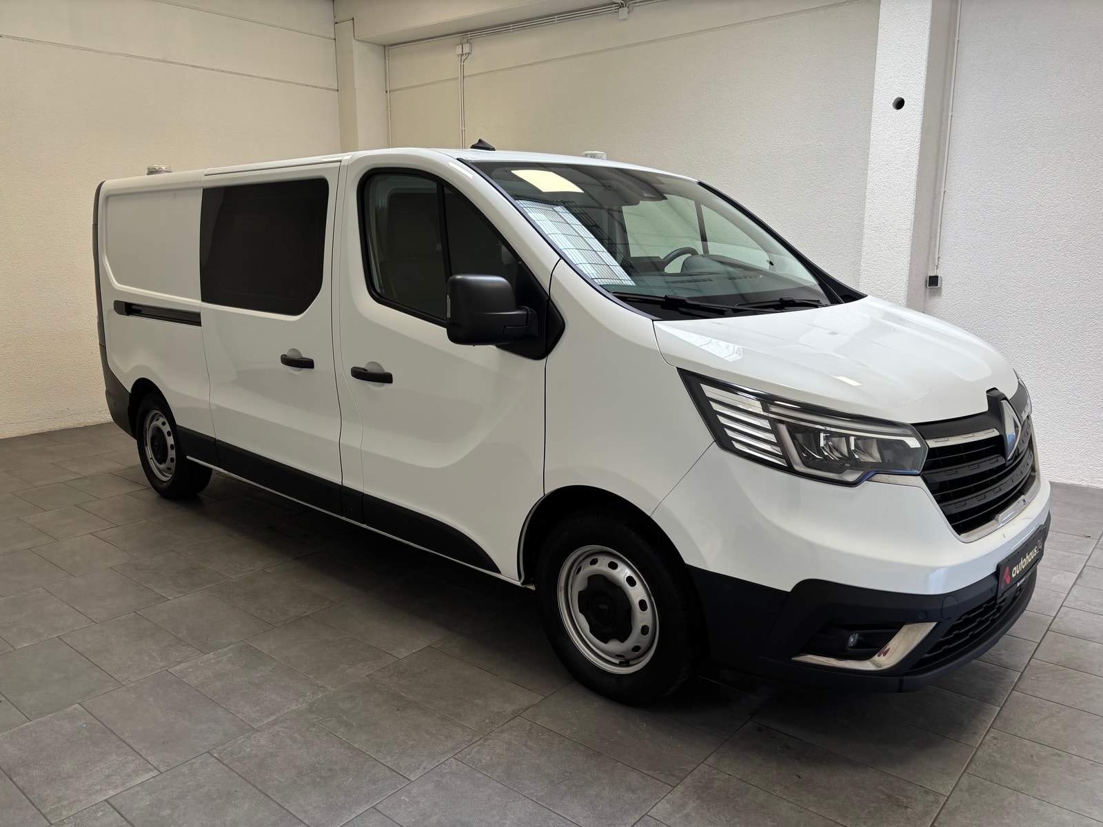 Renault Trafic Transporter RENAULT Trafic TRAFIC Komfort L2H1 3,1t Blue dCi 150 Kastenwagen #1
