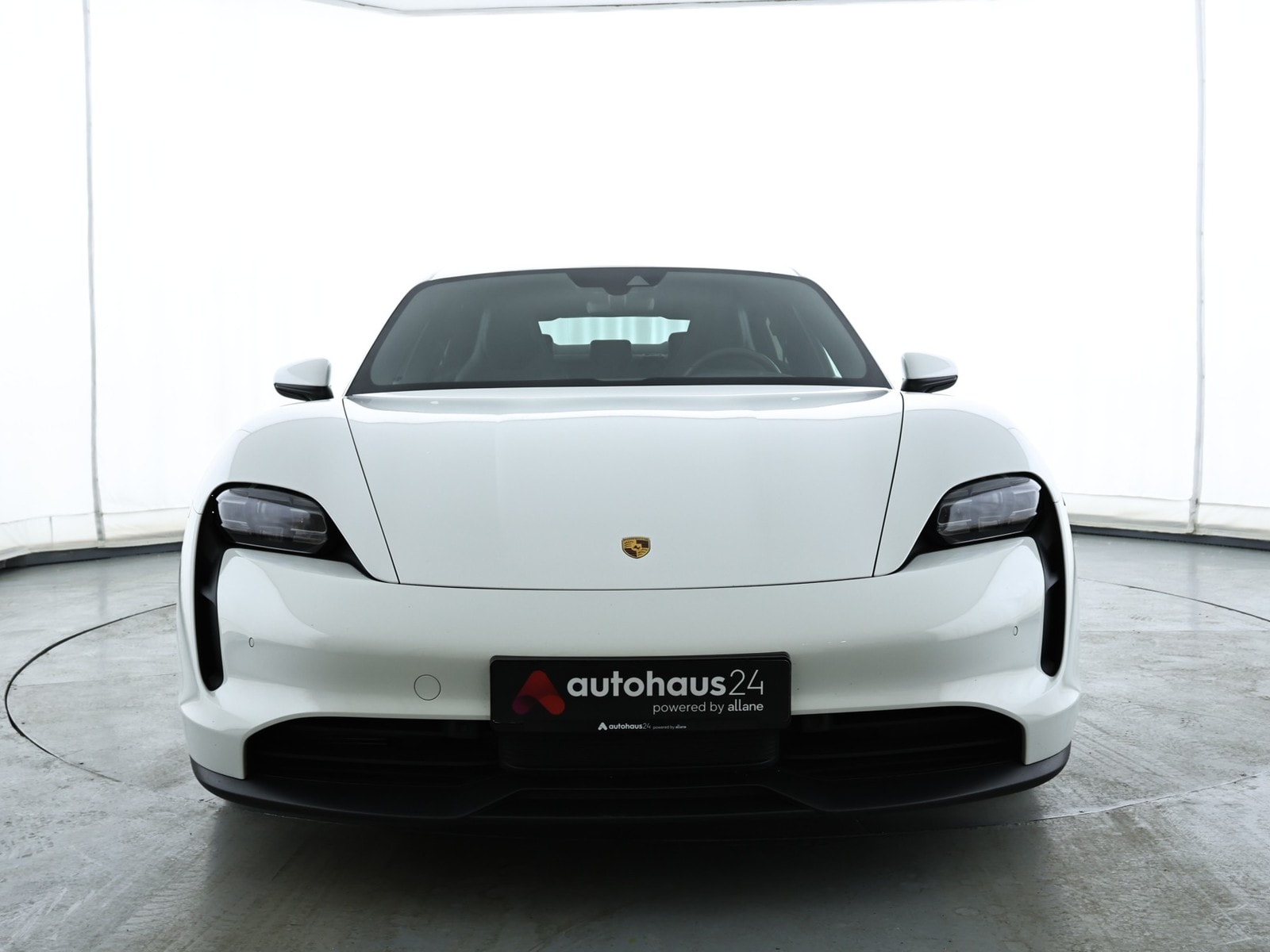 Porsche Taycan Limousine Taycan Plus #2
