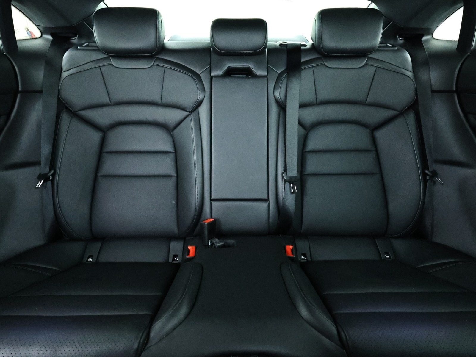 Porsche Taycan Limousine Taycan Plus #15