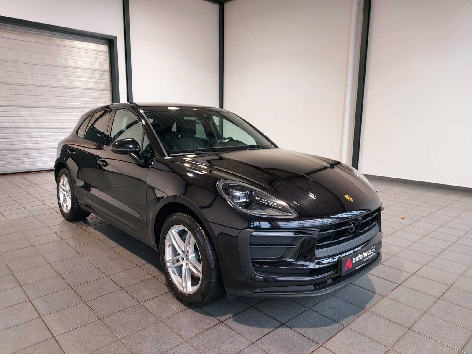 Porsche Macan SUV / Crossover / Geländewagen PORSCHE Macan - Sports Utility Vehicle #1